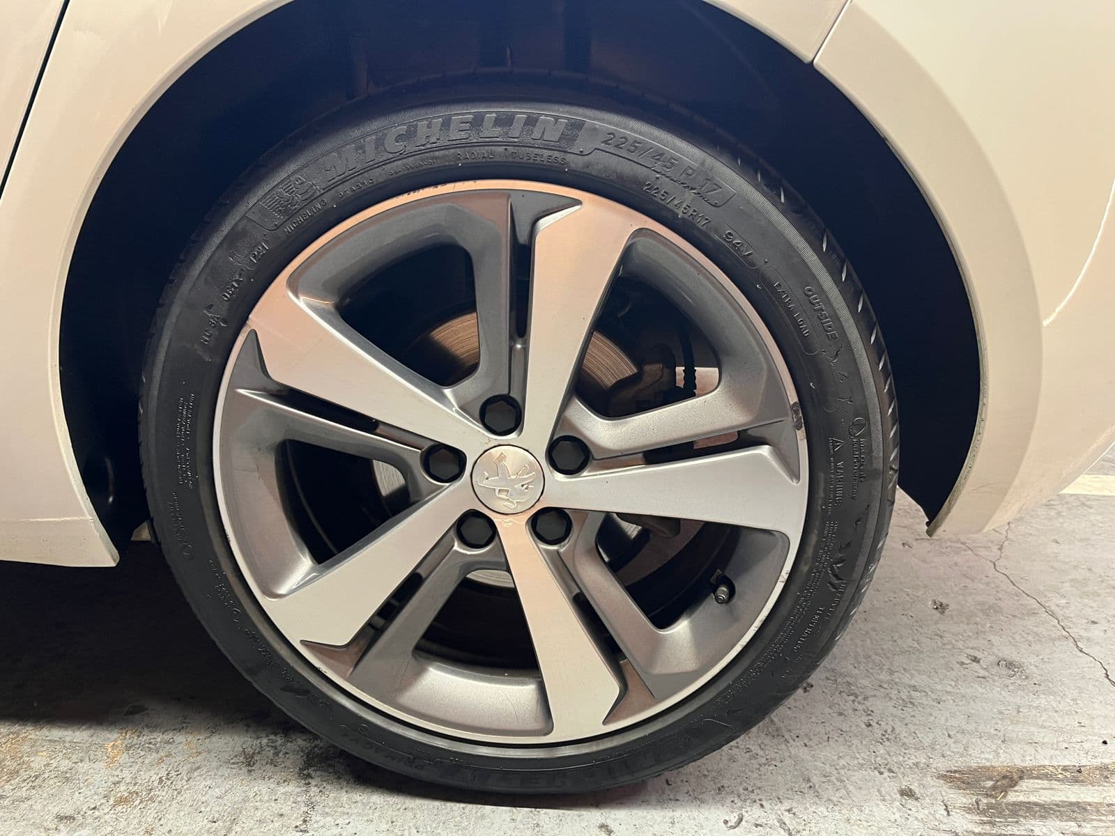 Peugeot 308 - miniatura 7
