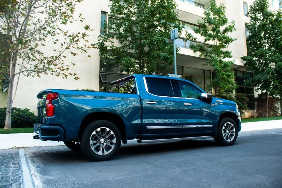 Chevrolet Silverado - miniatura 4