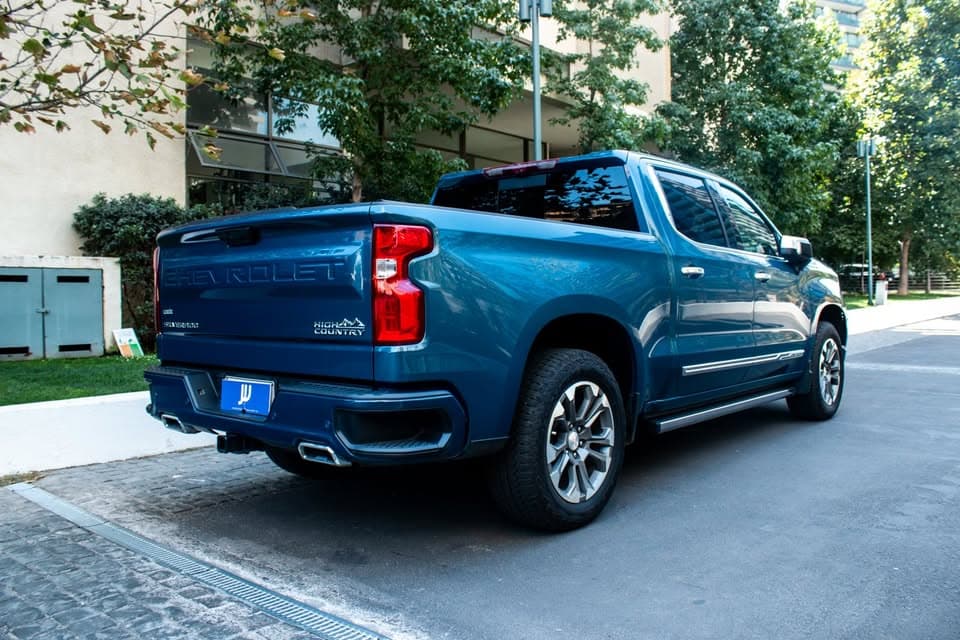 Chevrolet Silverado - miniatura 7