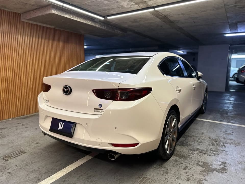 Mazda 3 sedan - miniatura 6