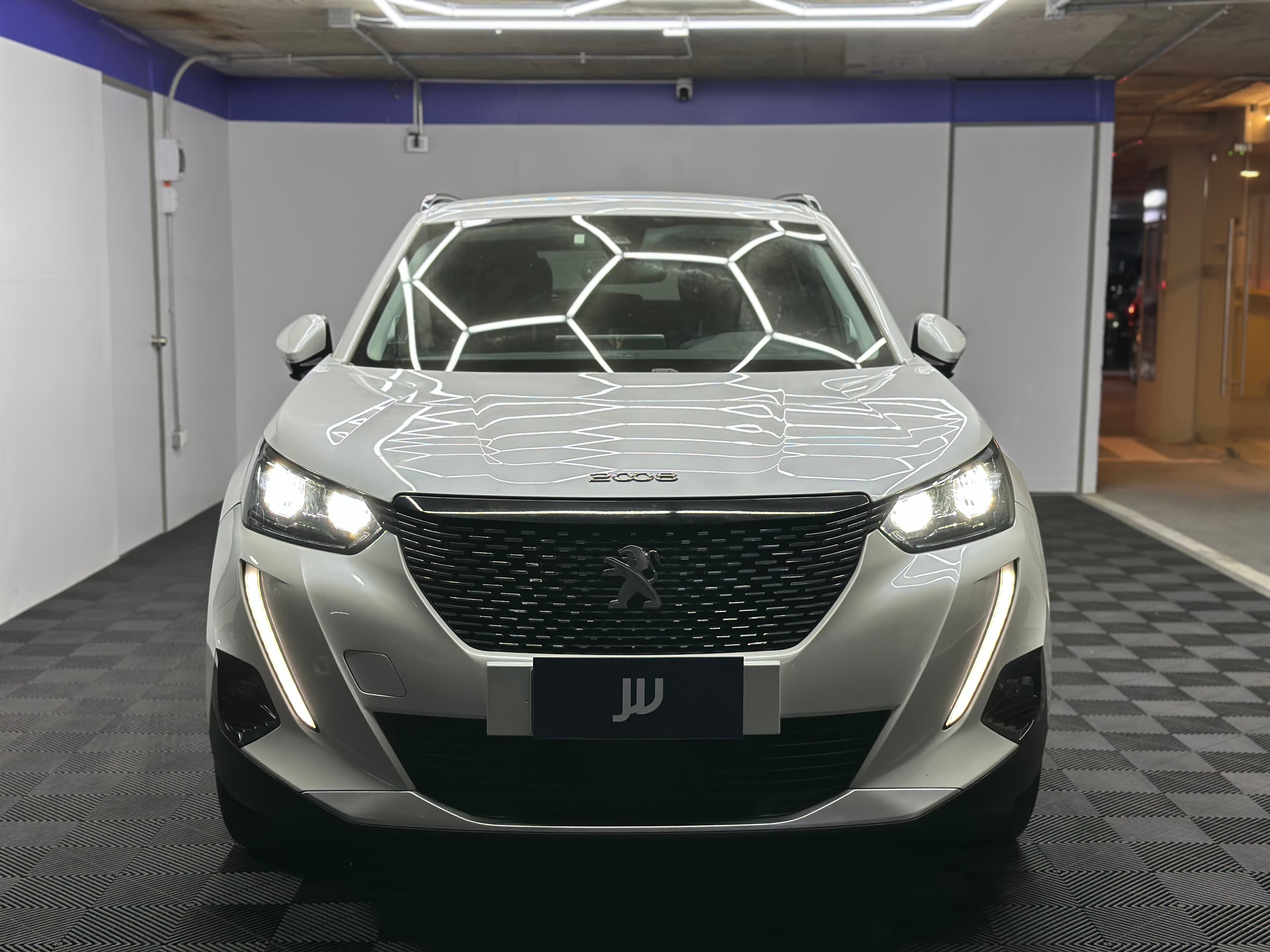 Peugeot 2008 - miniatura 2