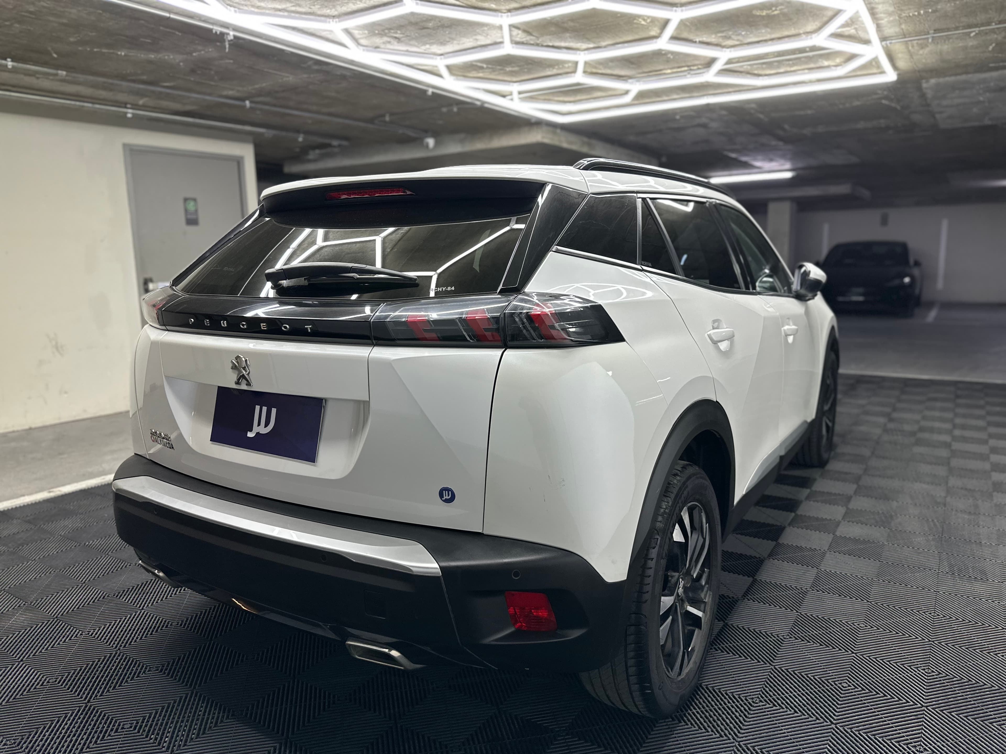 Peugeot 2008 - miniatura 6