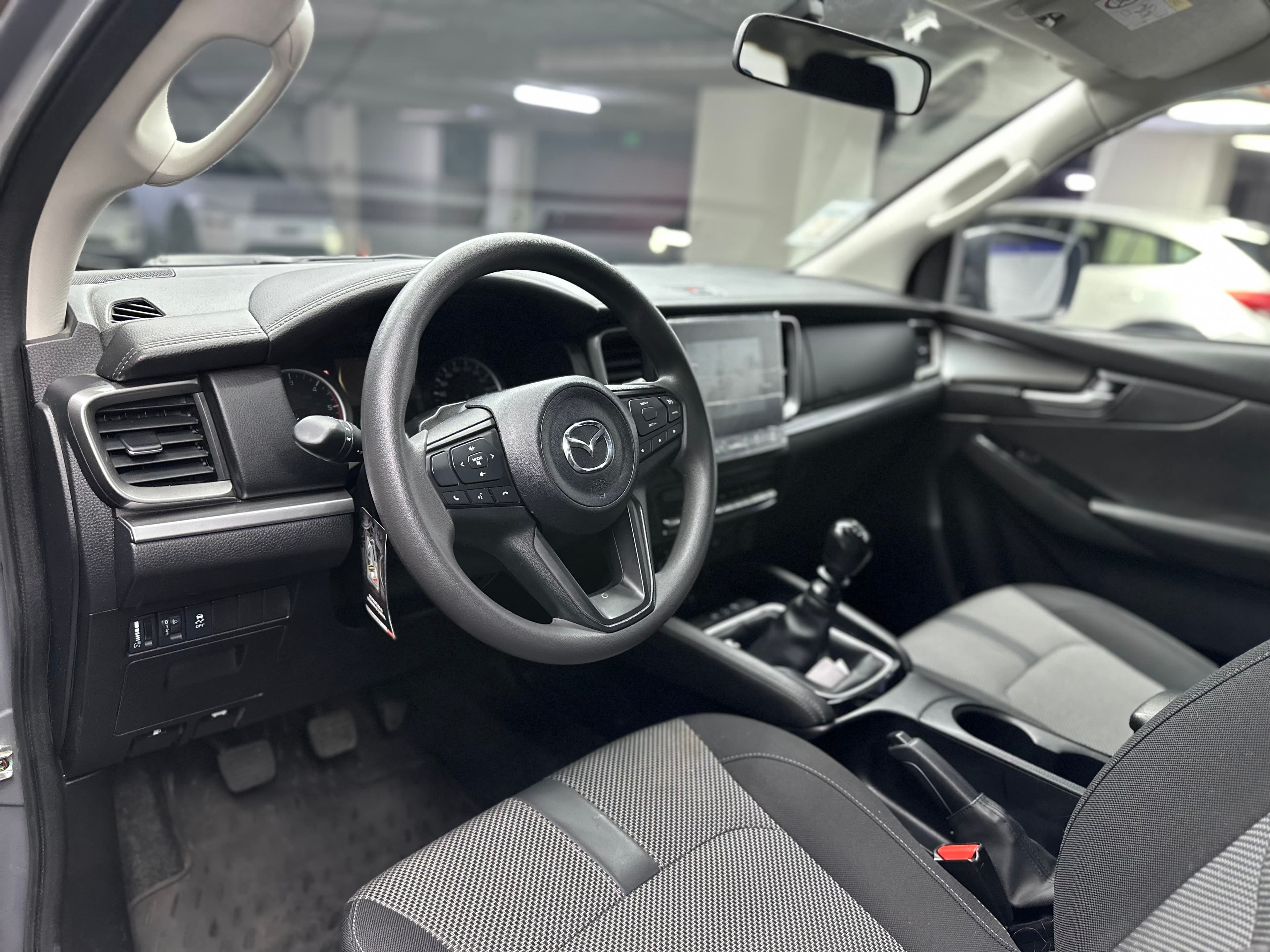 Mazda Bt-50 - miniatura 7