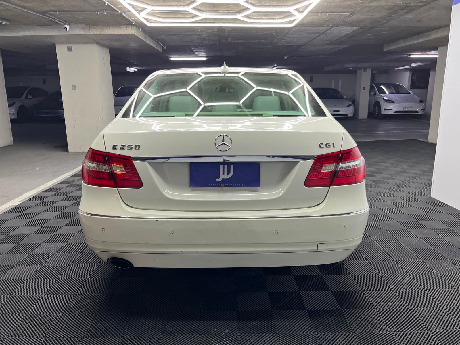 Mercedes-benz E 250 - miniatura 6