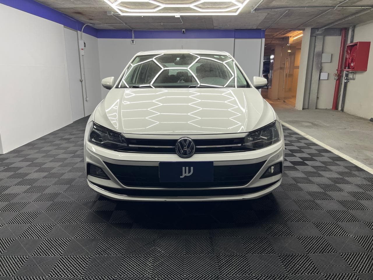 Volkswagen Polo - miniatura 2
