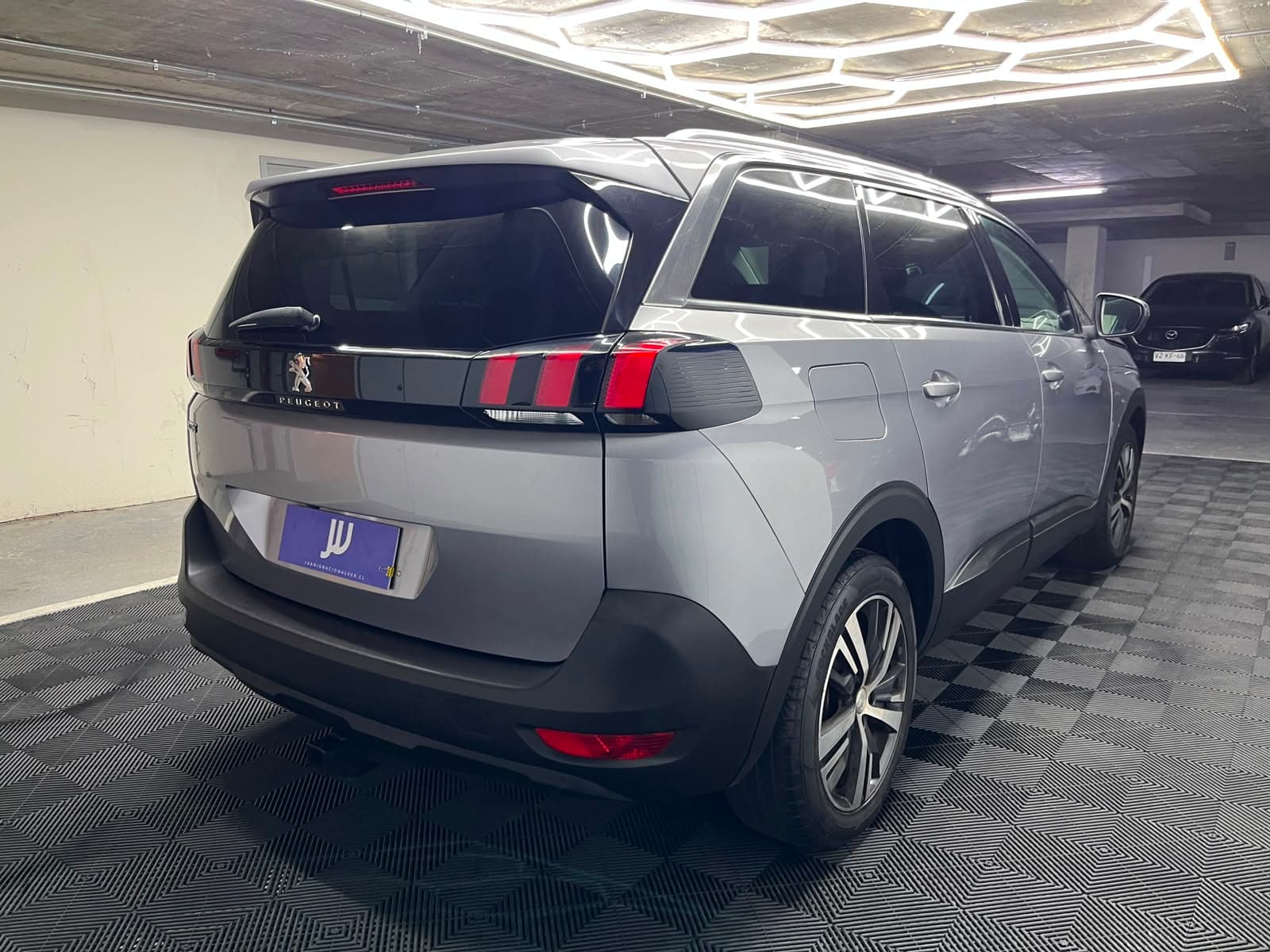 Peugeot 5008 - miniatura 4