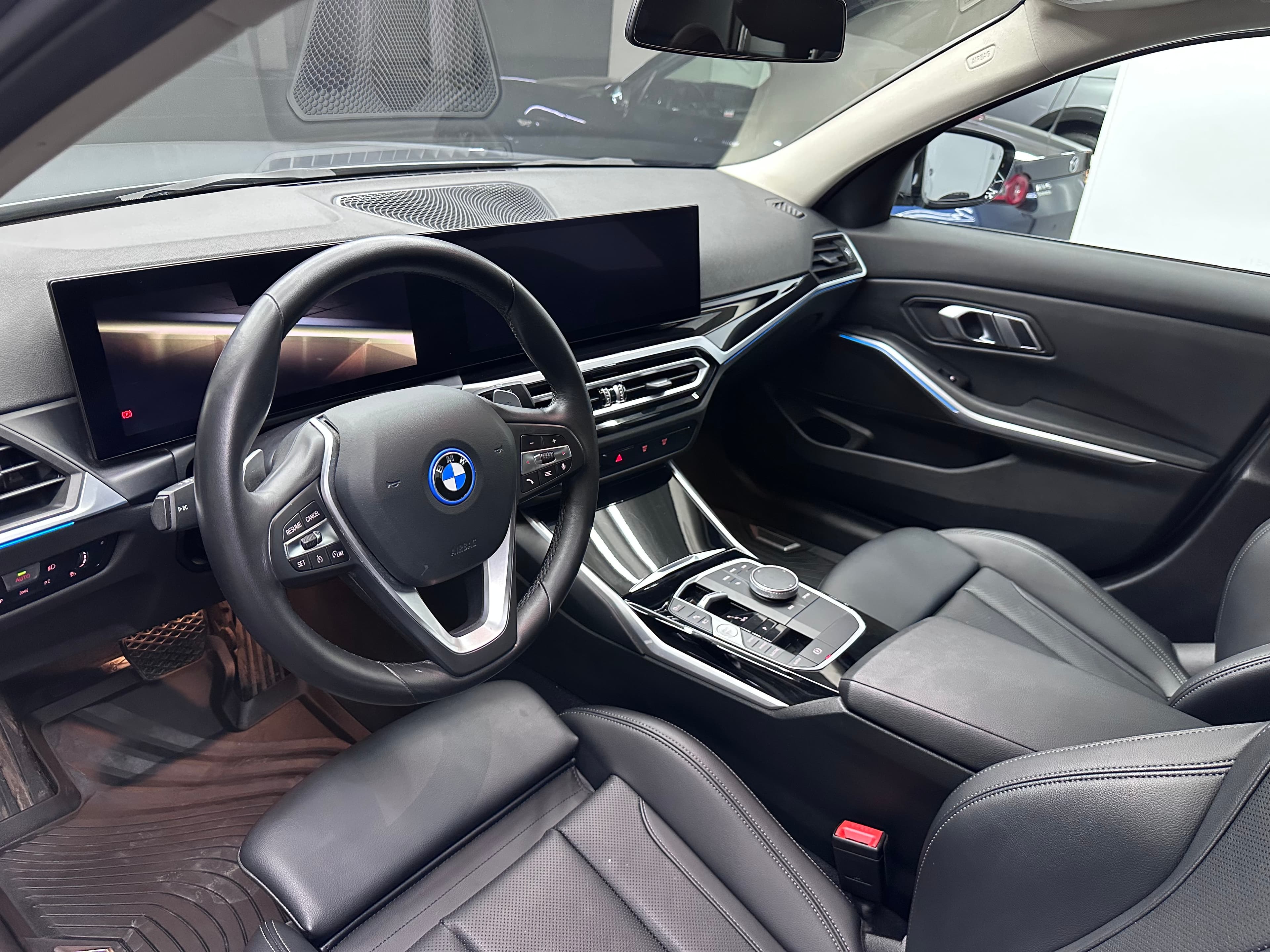 Bmw 330 - miniatura 7
