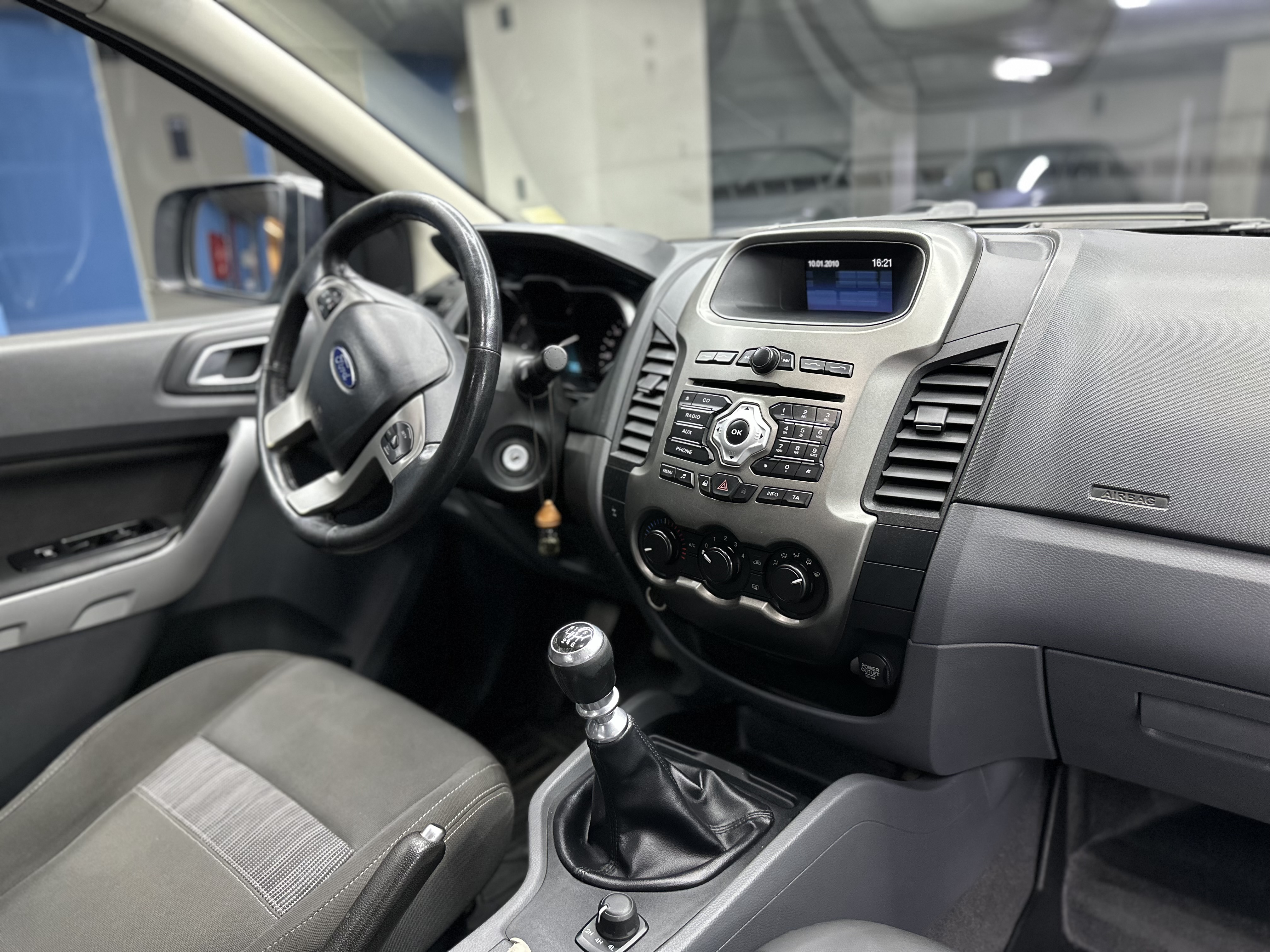 Ford Ranger - miniatura 15