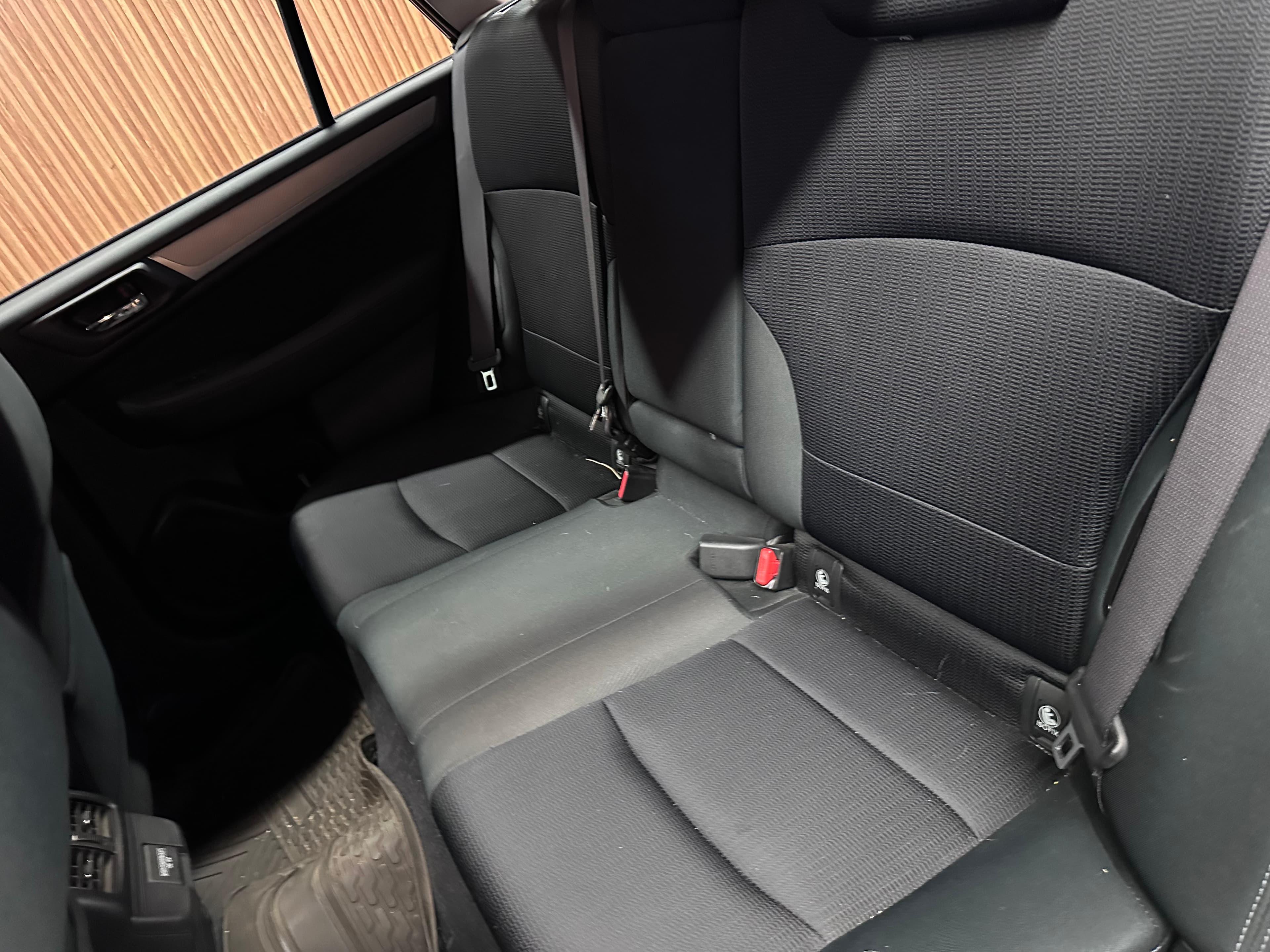 Subaru Outback - miniatura 12