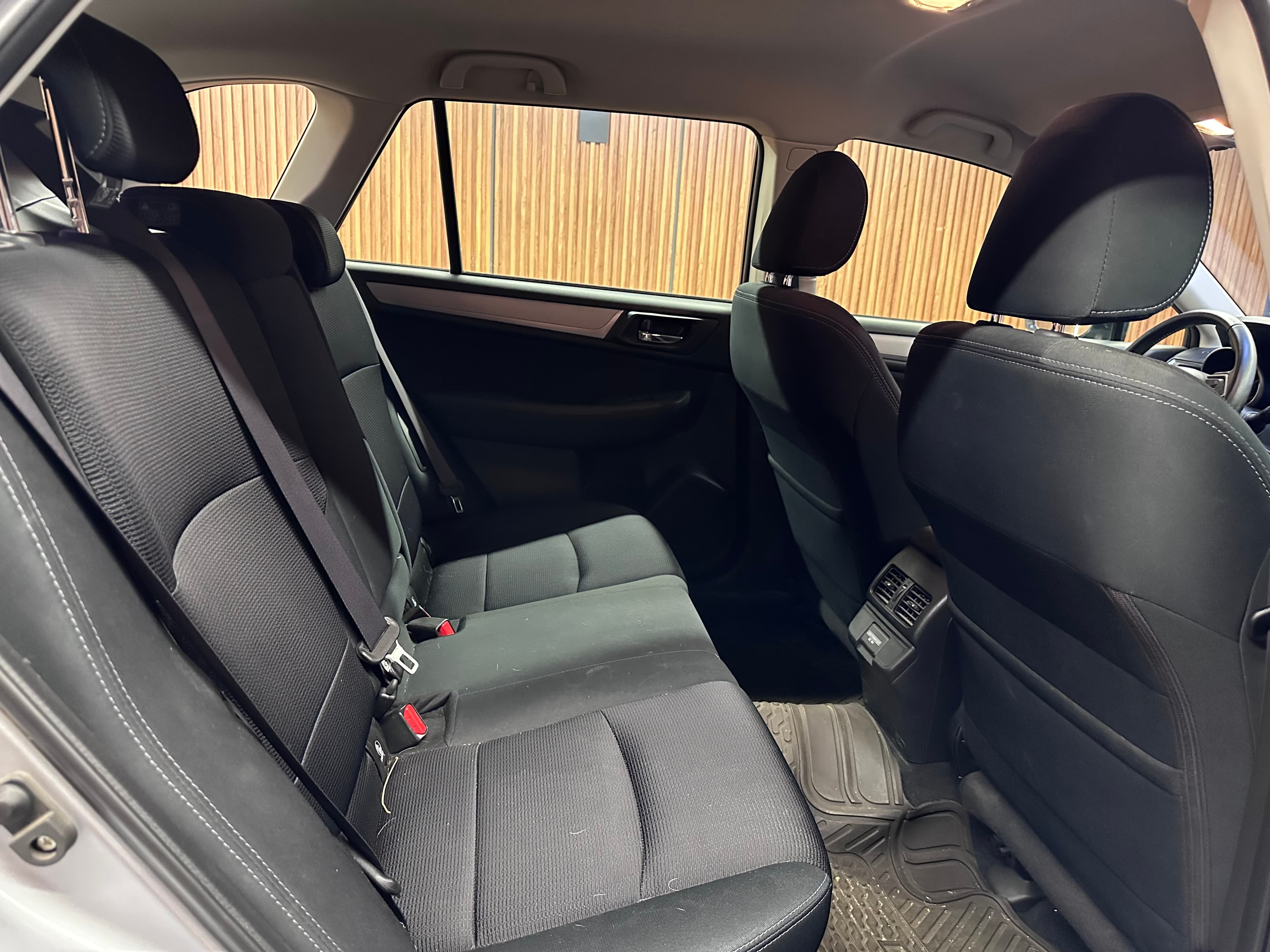 Subaru Outback - miniatura 15