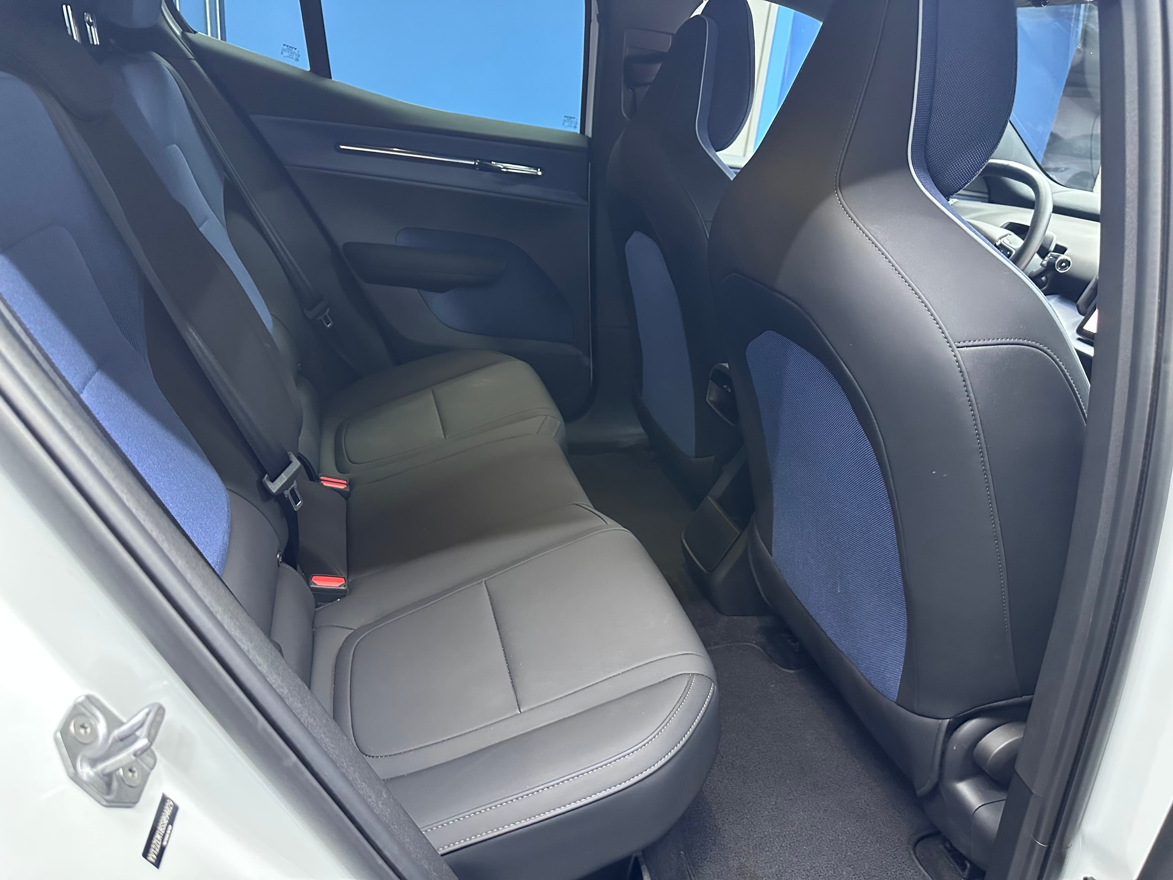 Volvo Ex30 - miniatura 13