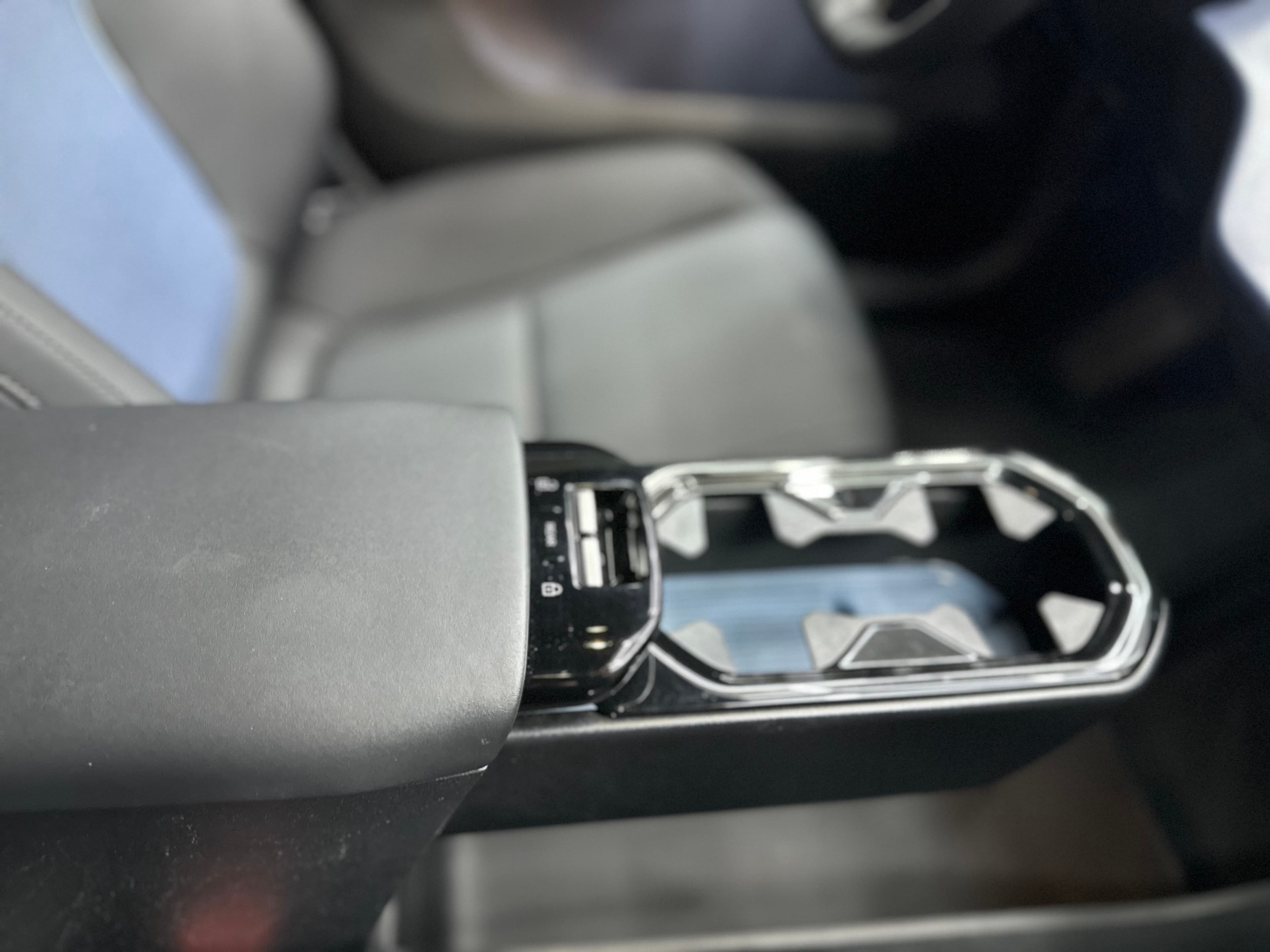 Volvo Ex30 - miniatura 15