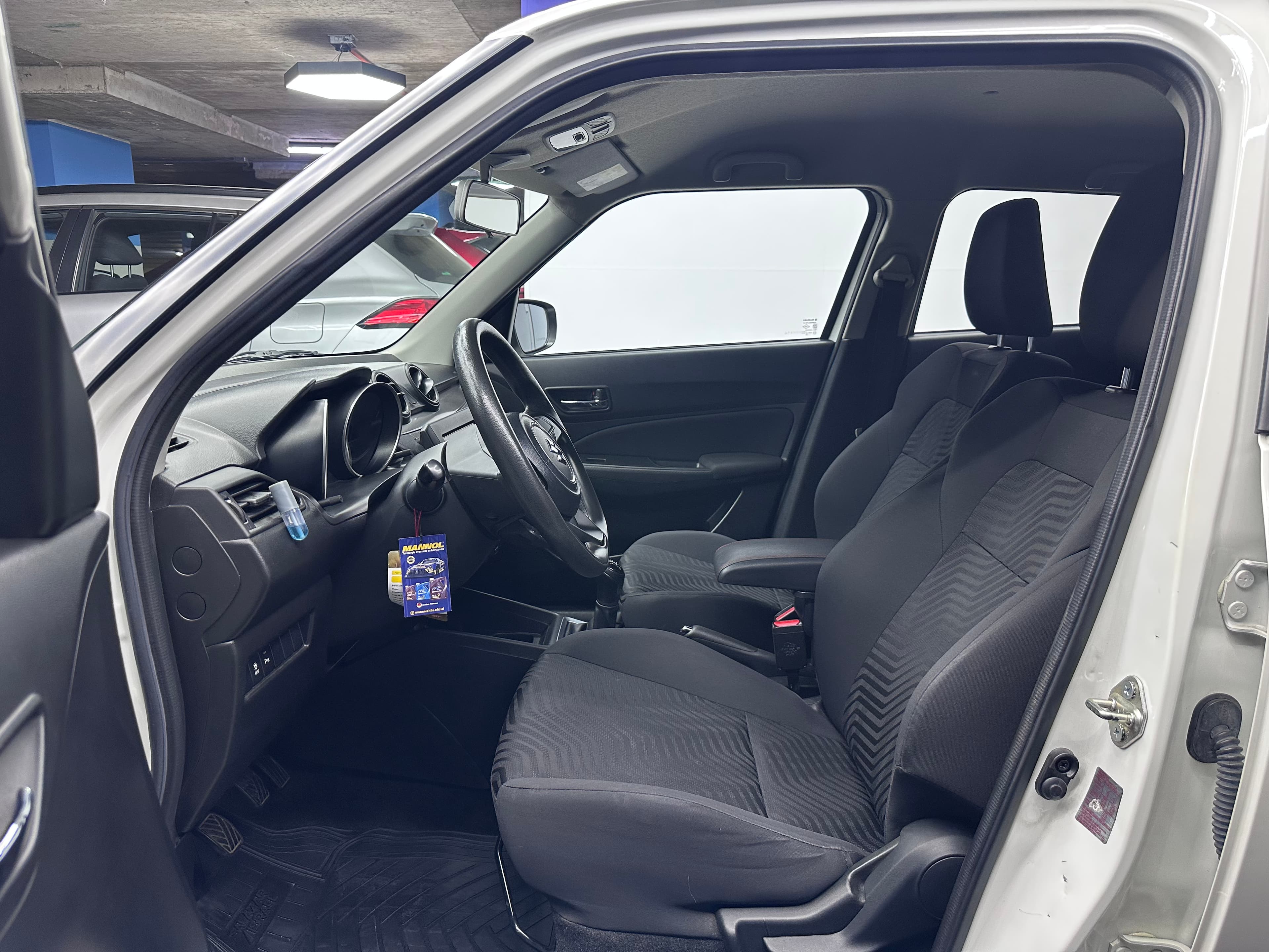 Suzuki Swift - miniatura 10