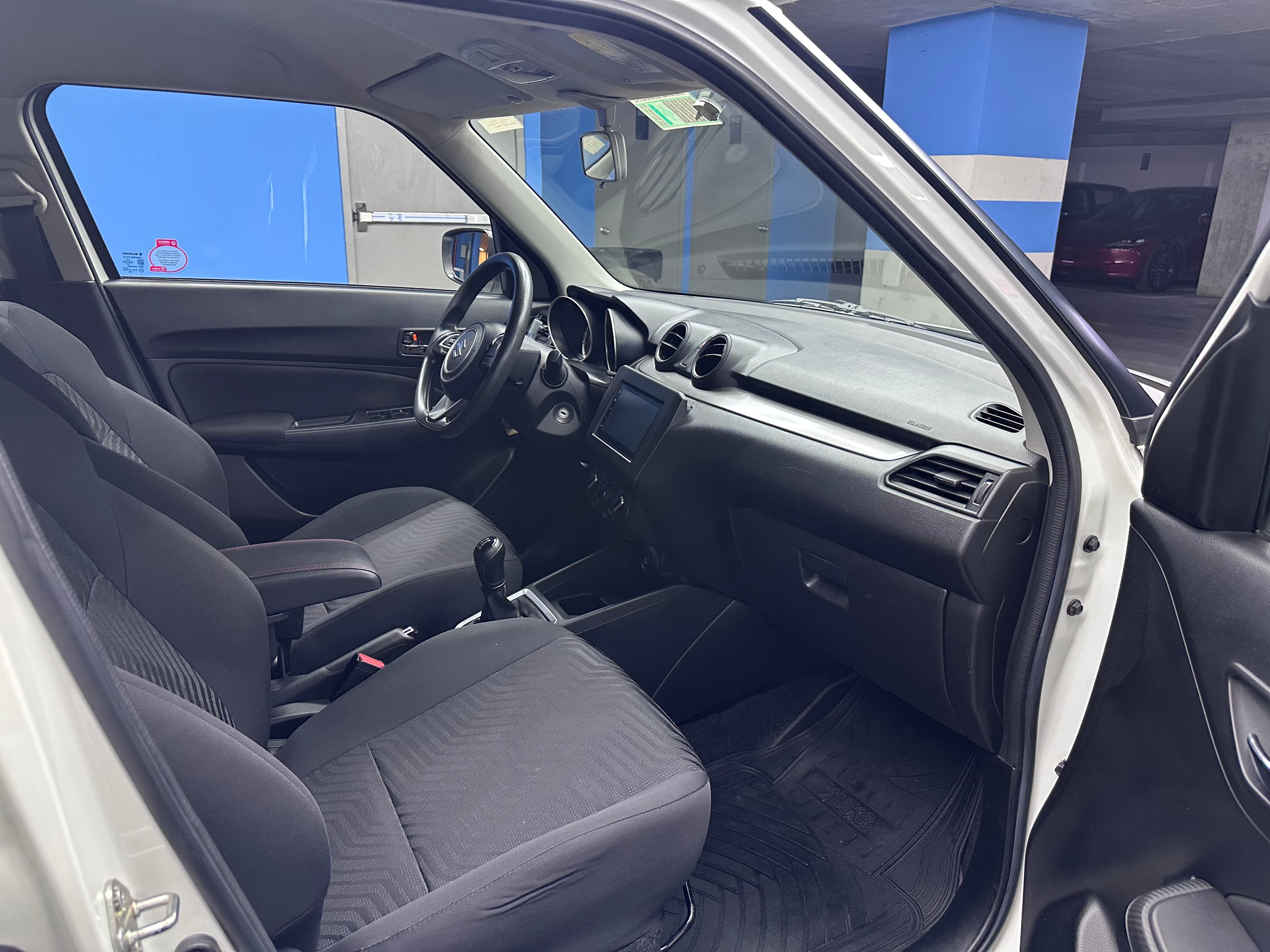 Suzuki Swift - miniatura 14