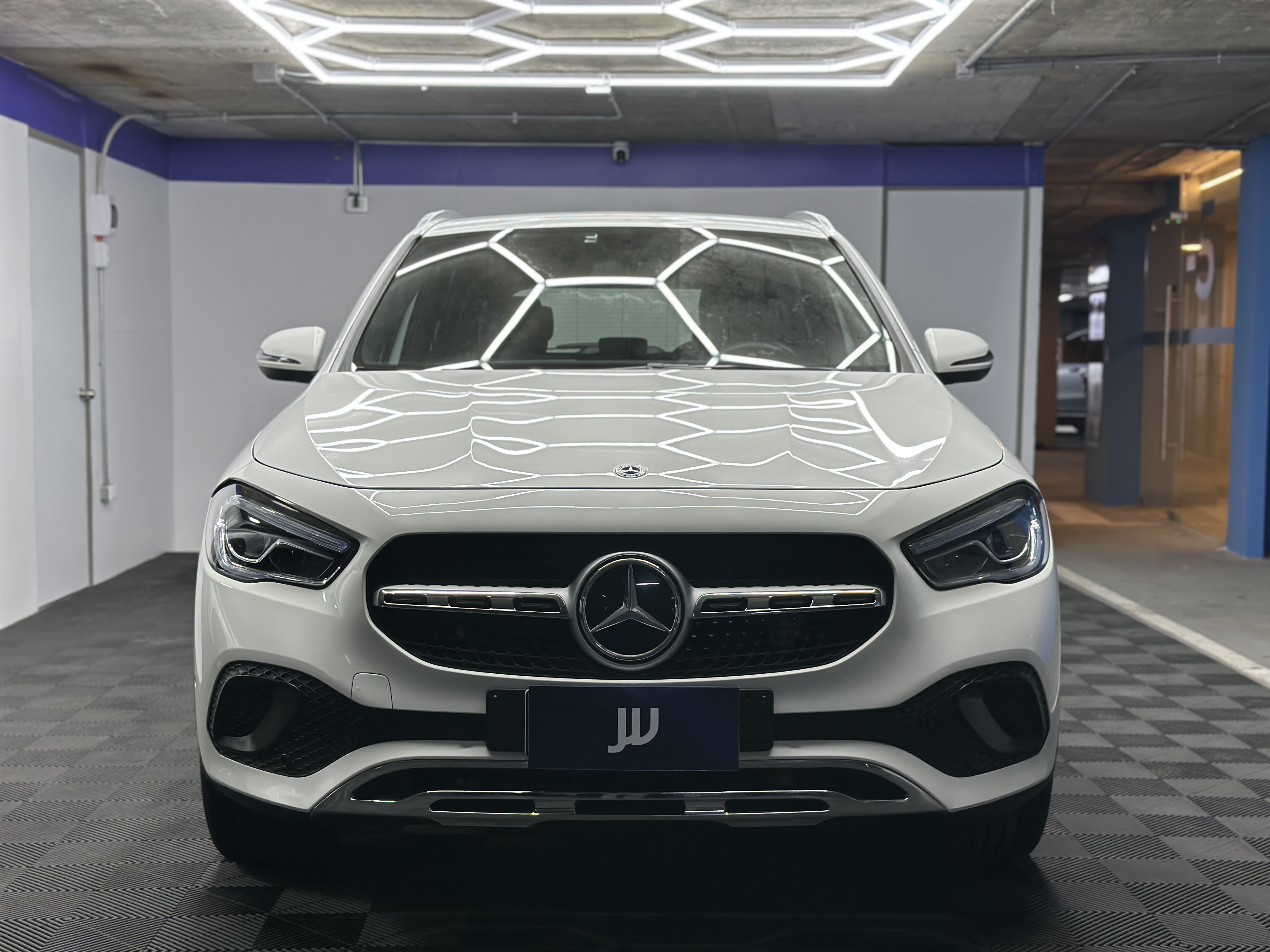 Mercedes-benz Gla 200 - miniatura 2