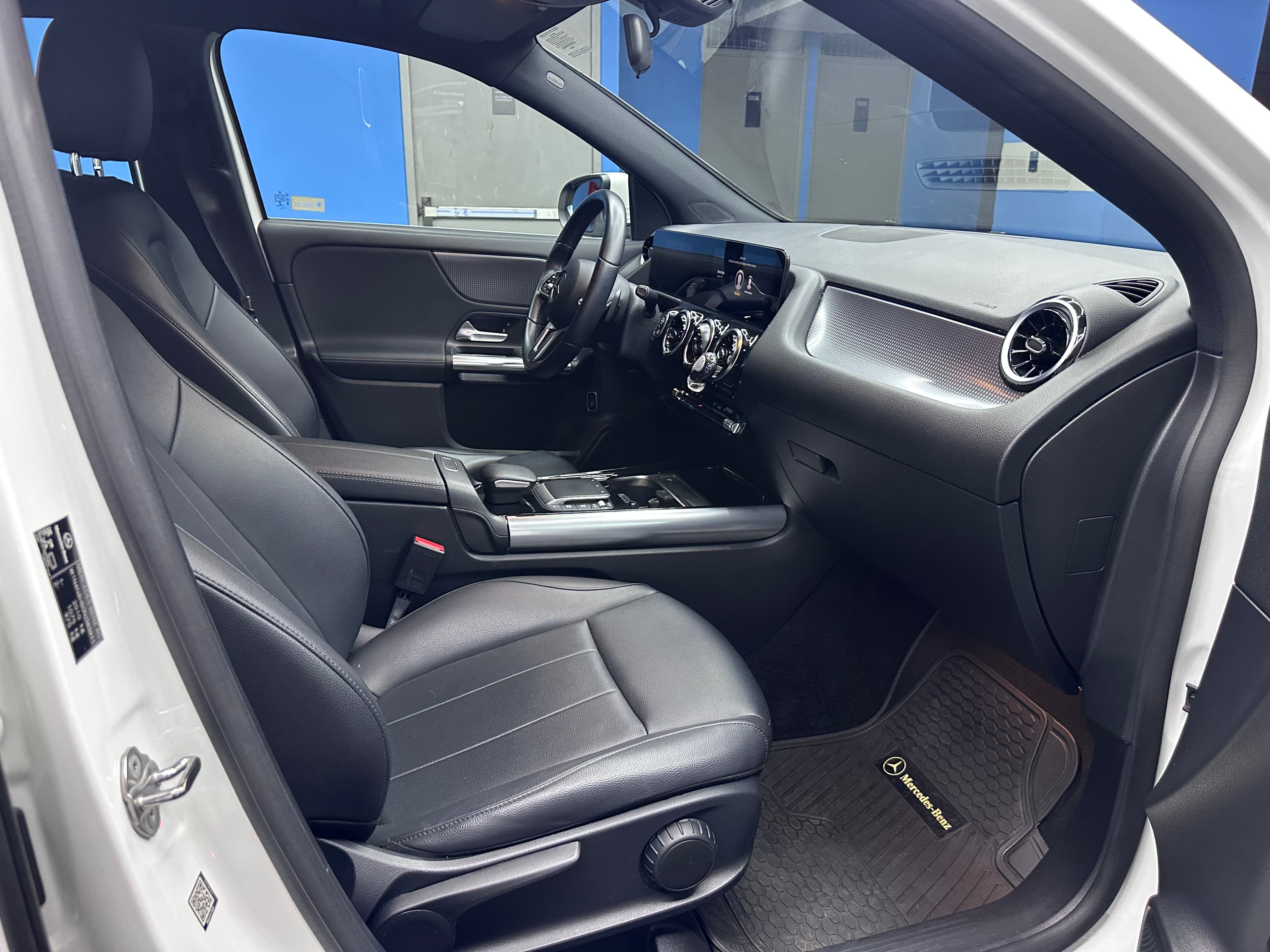 Mercedes-benz Gla 200 - miniatura 16