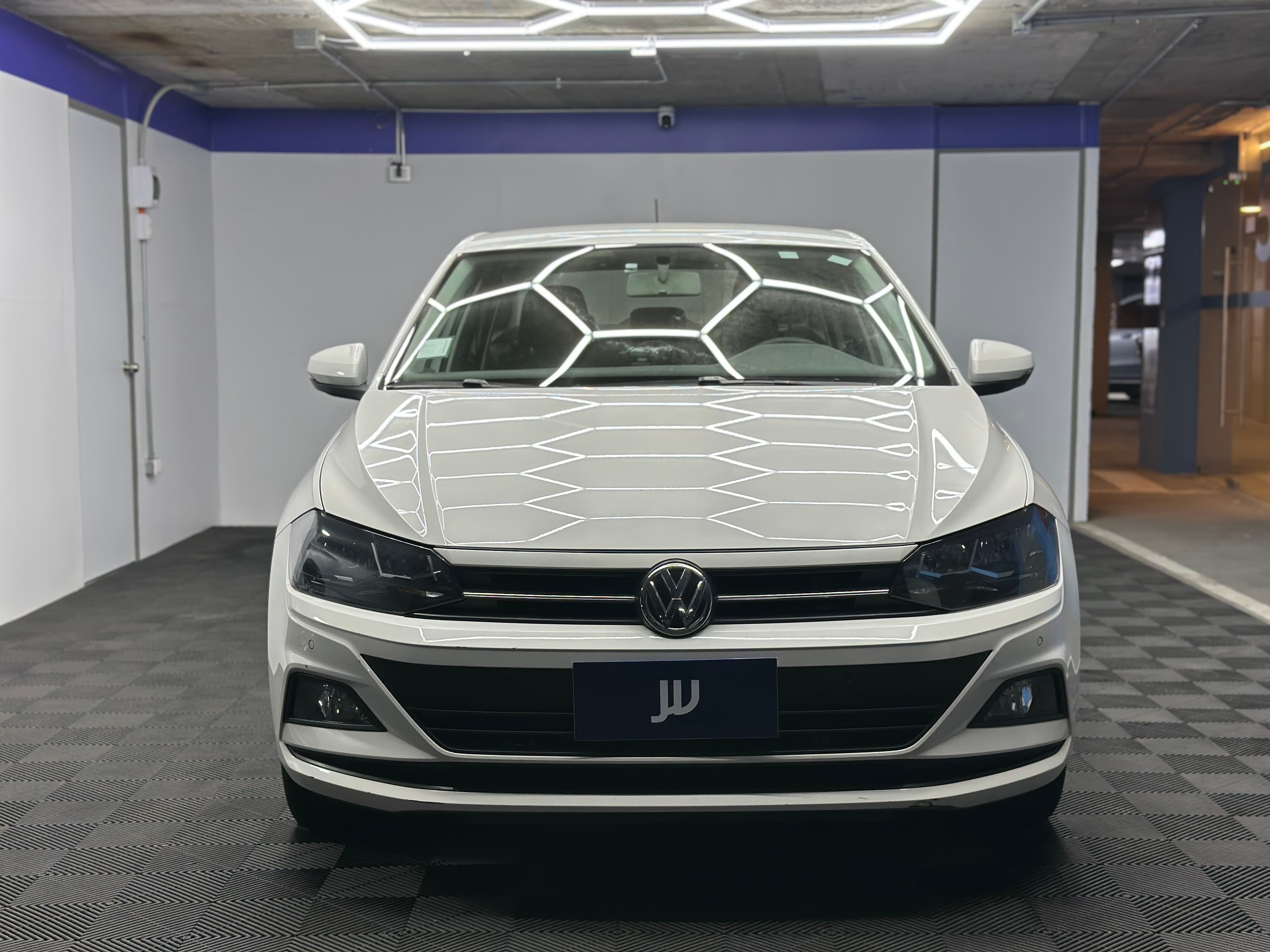Volkswagen Virtus - miniatura 2