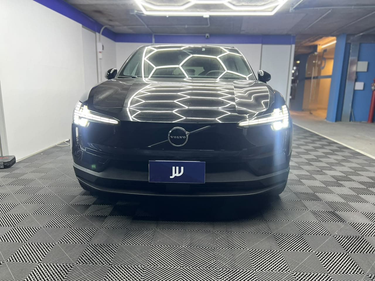 Volvo Ex30 - miniatura 2