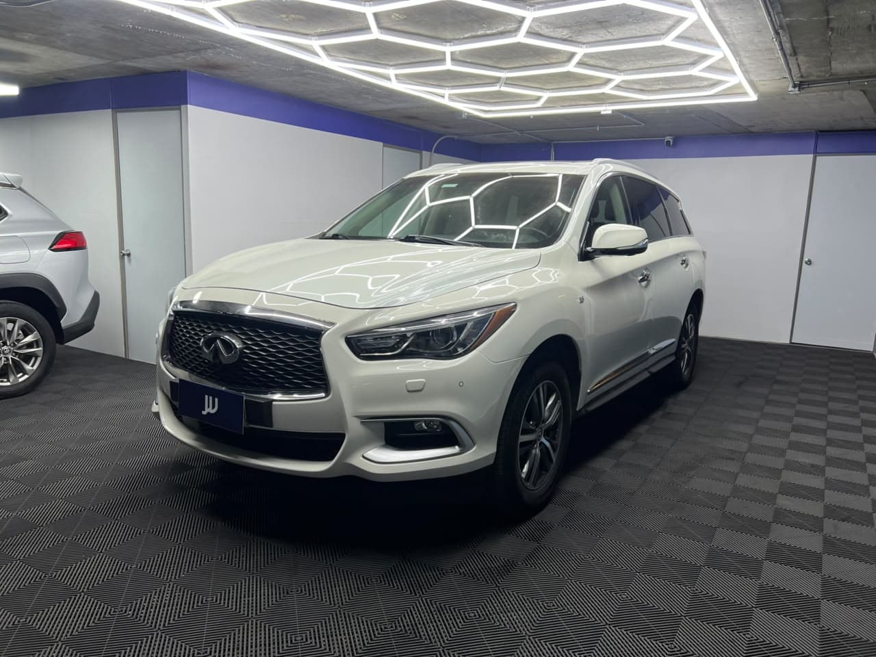 Infiniti Qx60 - miniatura 3