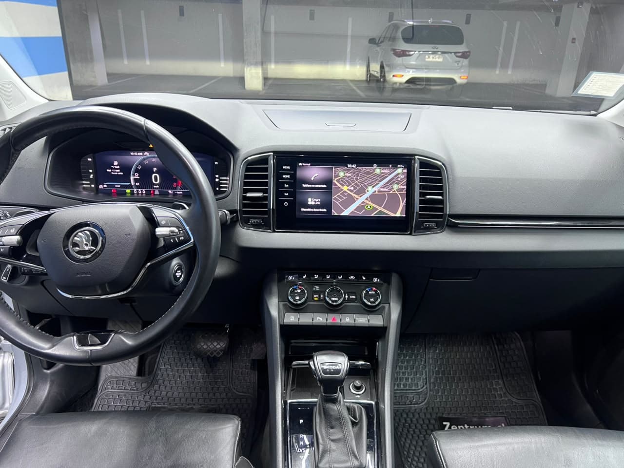 Skoda Karoq - miniatura 8