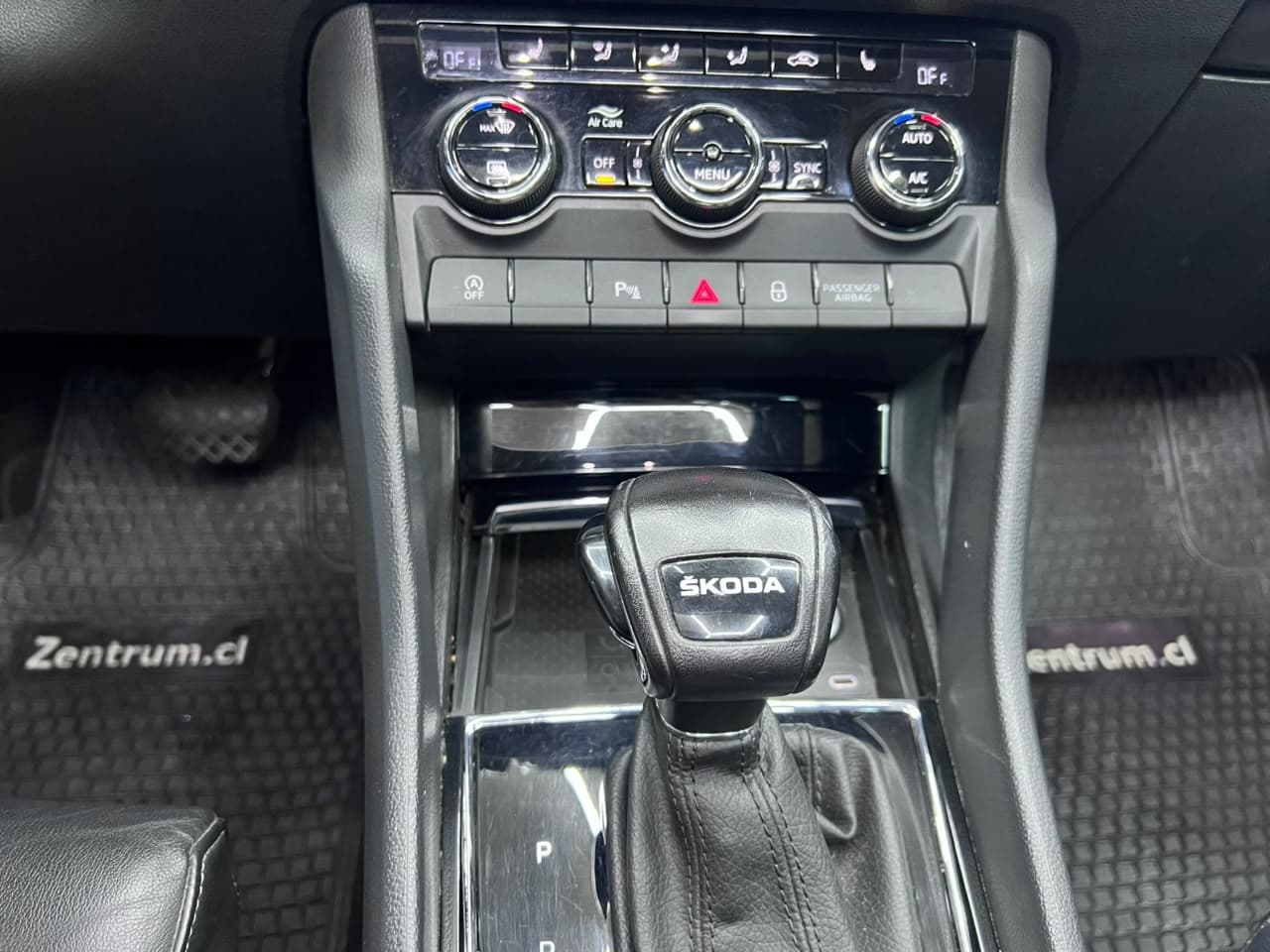 Skoda Karoq - miniatura 11