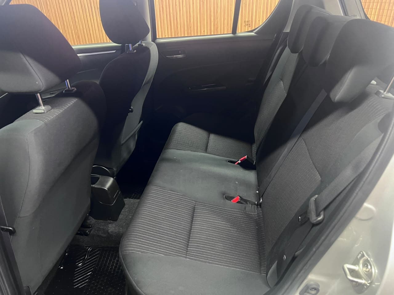 Suzuki Swift - miniatura 4