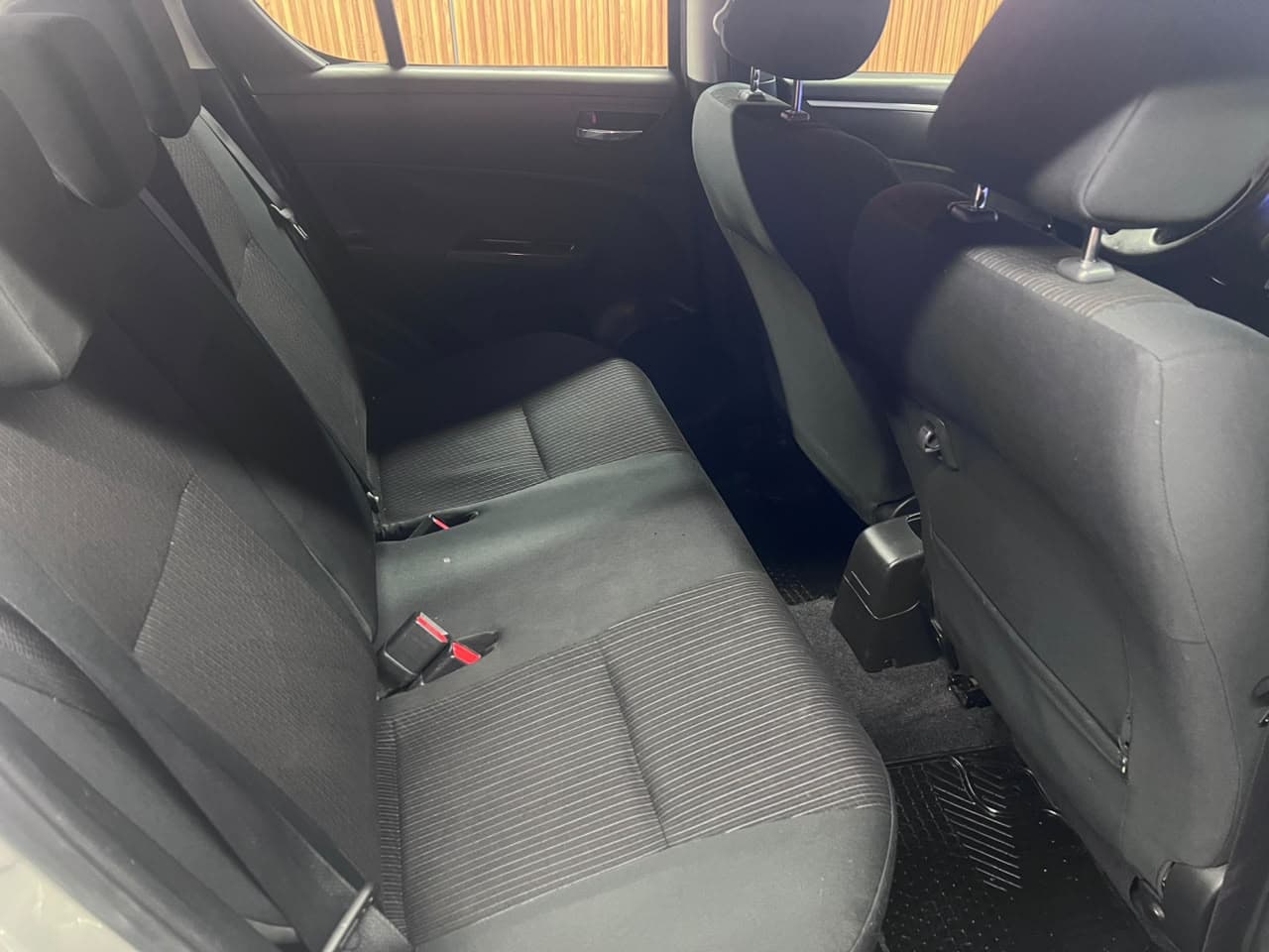 Suzuki Swift - miniatura 13