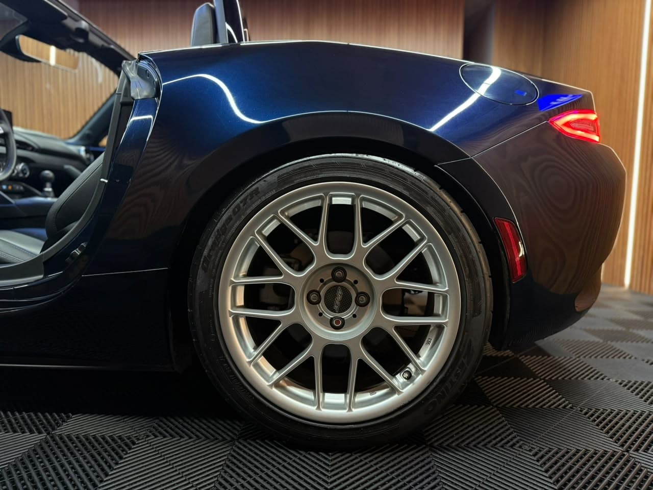 Mazda Miata - miniatura 9