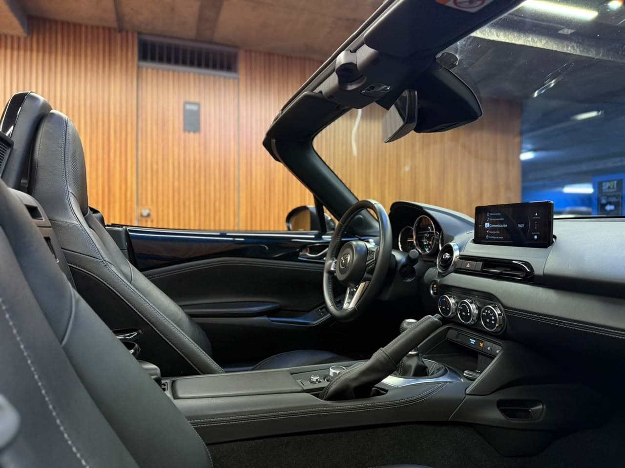 Mazda Miata - miniatura 12