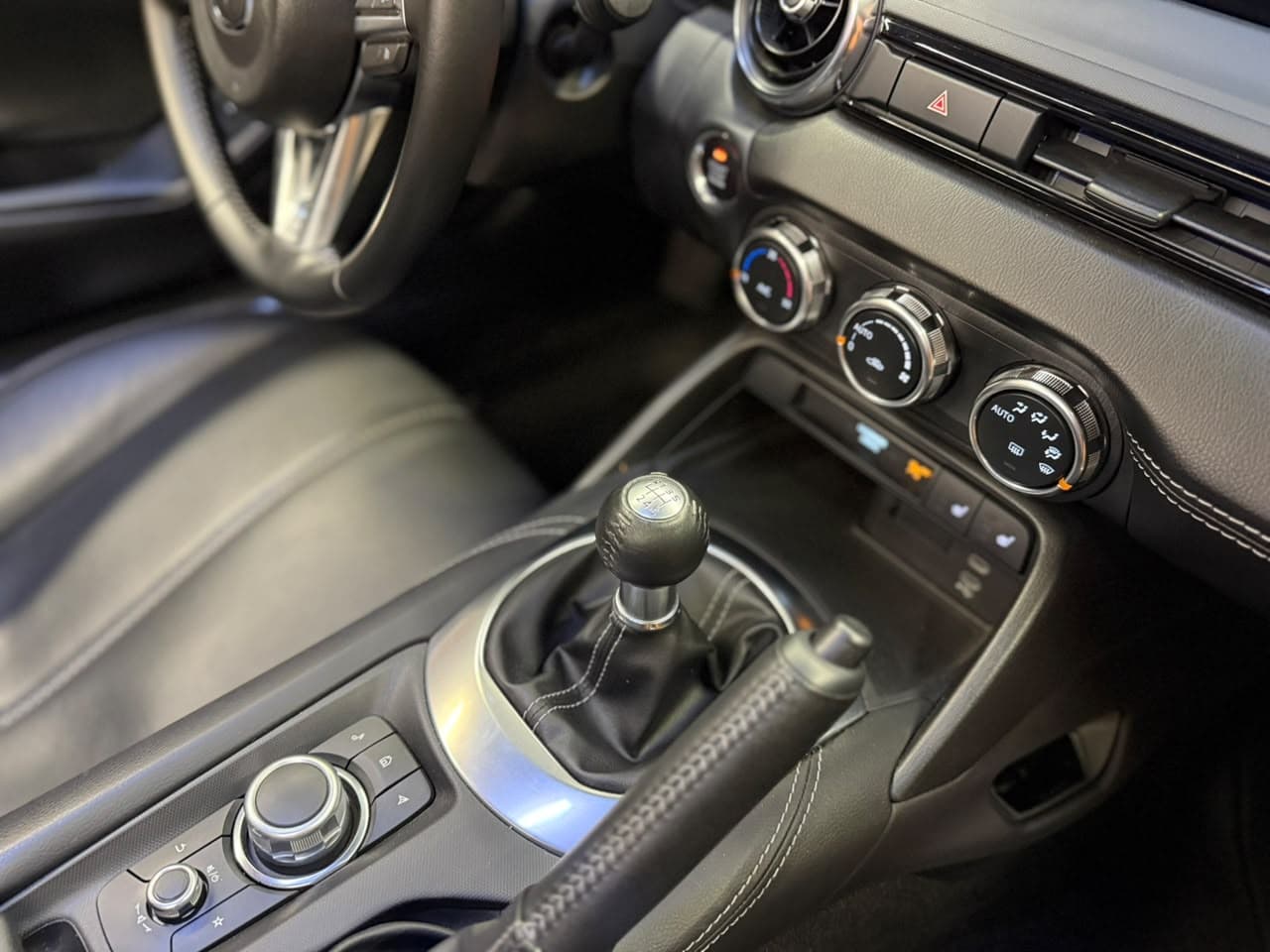 Mazda Miata - miniatura 15