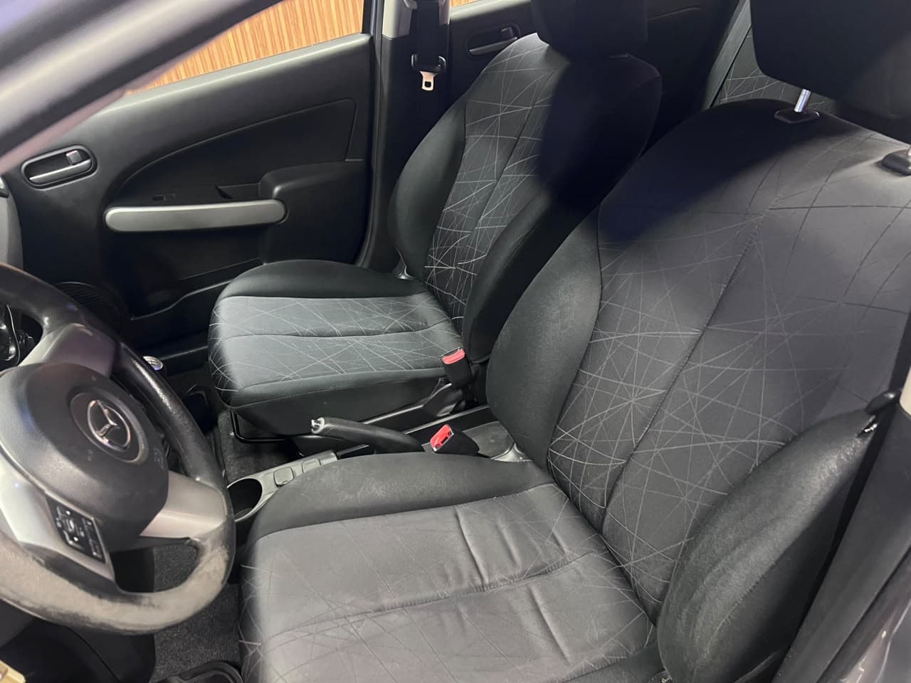 Mazda 2 sport - miniatura 10