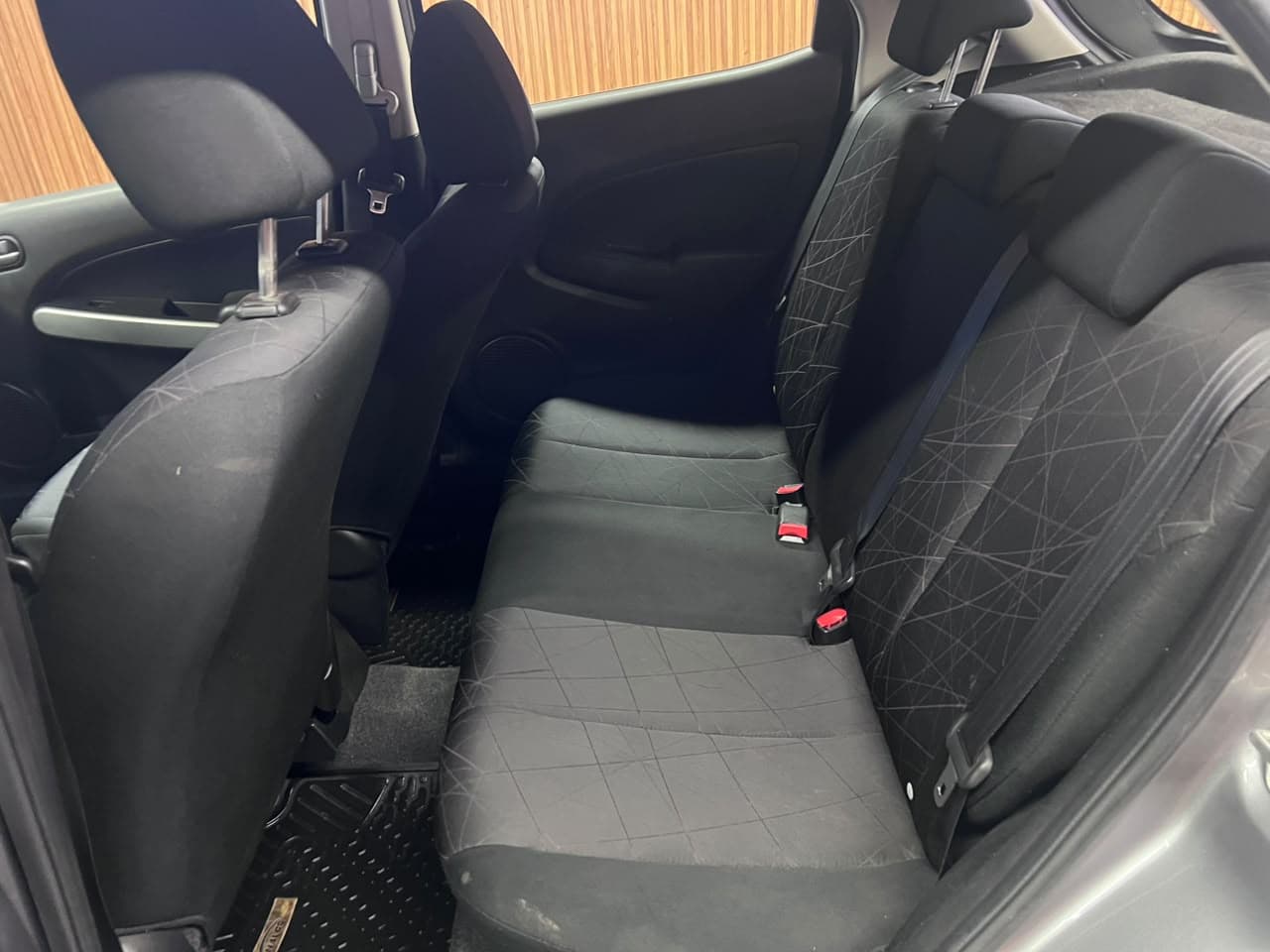 Mazda 2 sport - miniatura 12