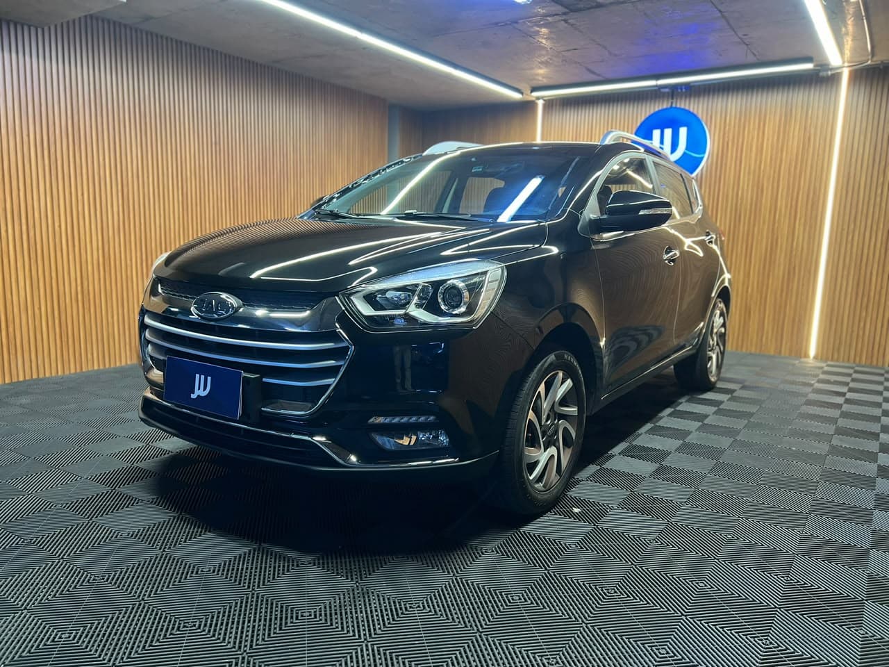 Jac S2 - miniatura 3