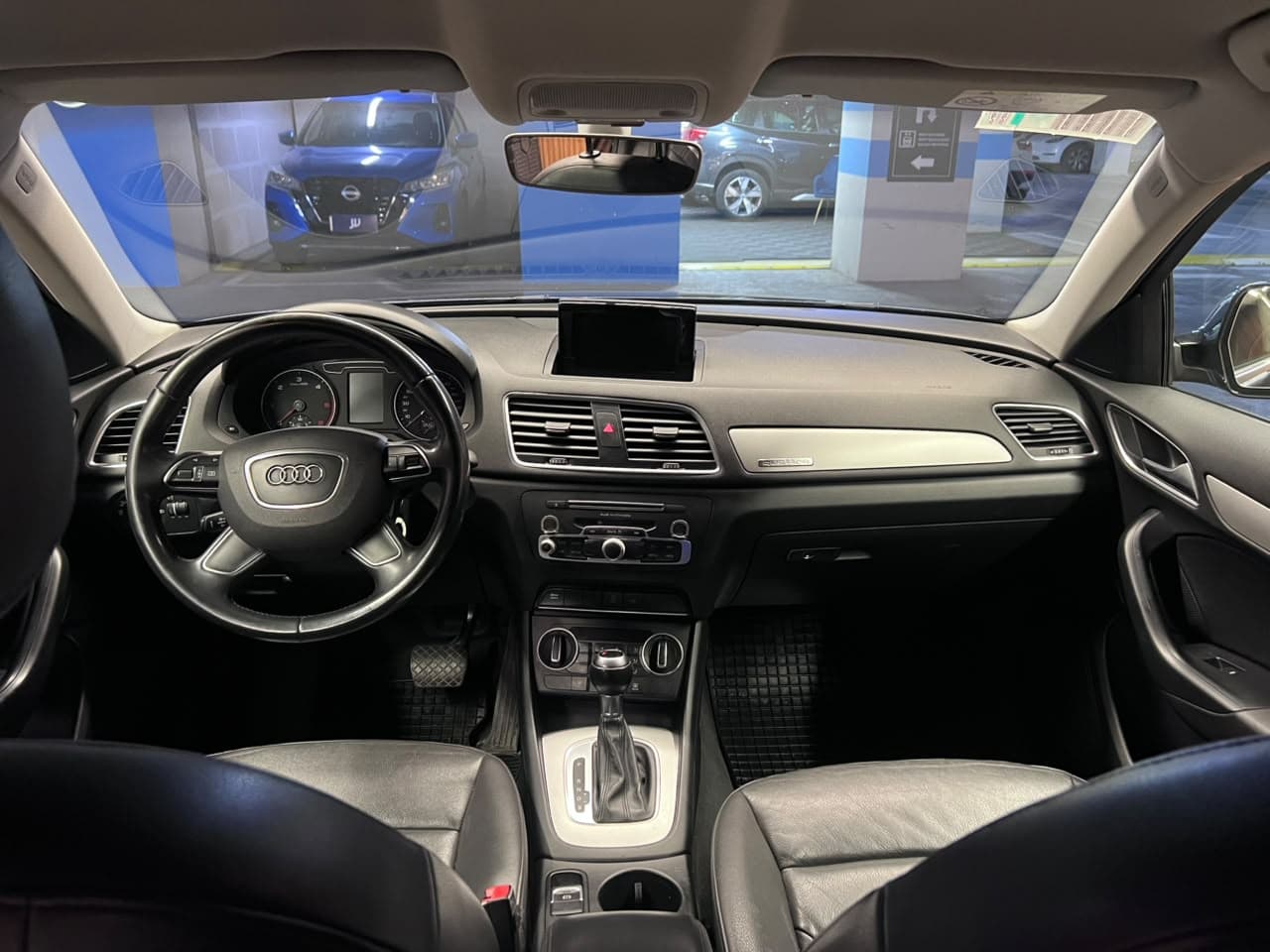 Audi Q3 - miniatura 9