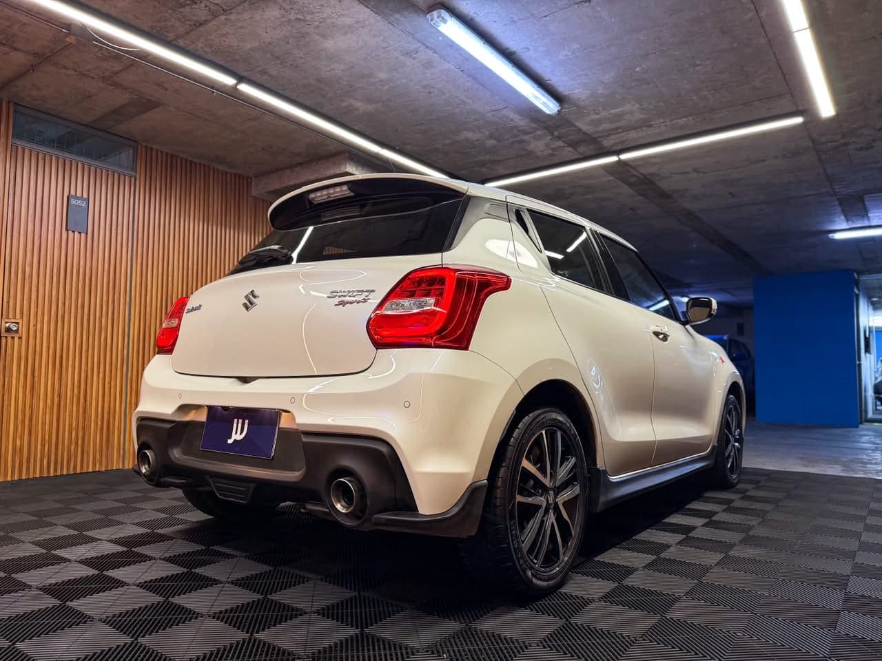 Suzuki Swift - miniatura 8