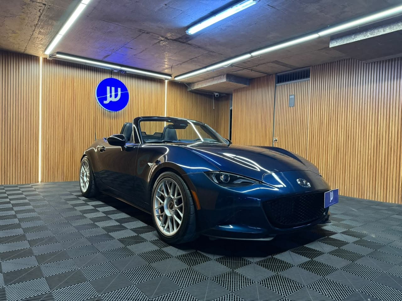 Mazda Miata
